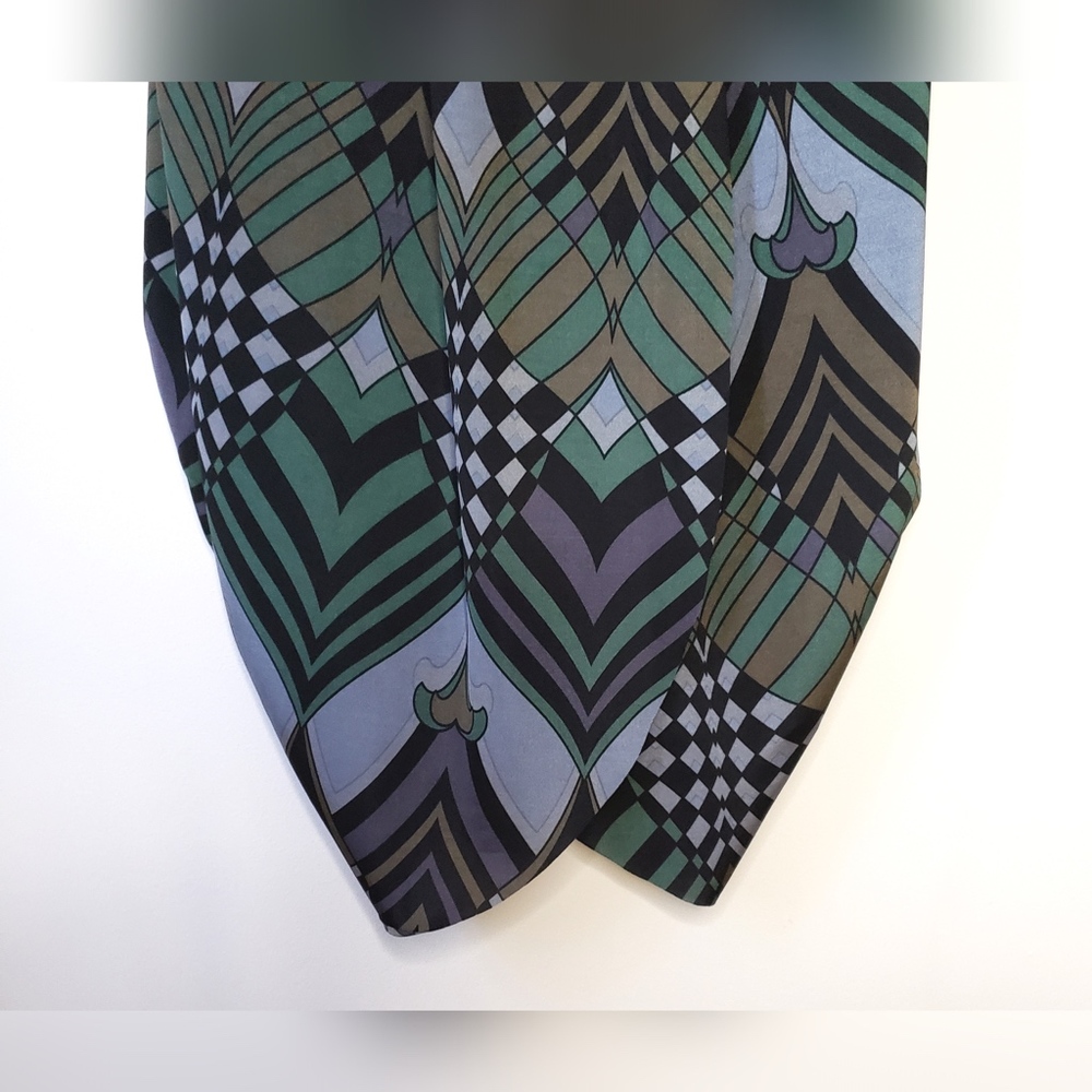 ➡️ SOLD Gorgeous AKIRA DRESS - Picture 4 of 5